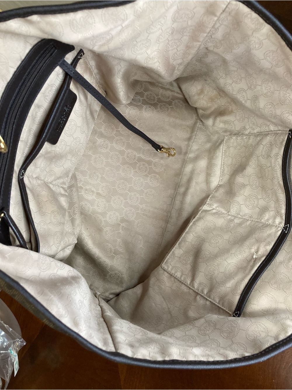 Michael Kors Jet Set Travel Tote | Signature MK Python Print | Chala Owl Charm - Picture 13 of 15